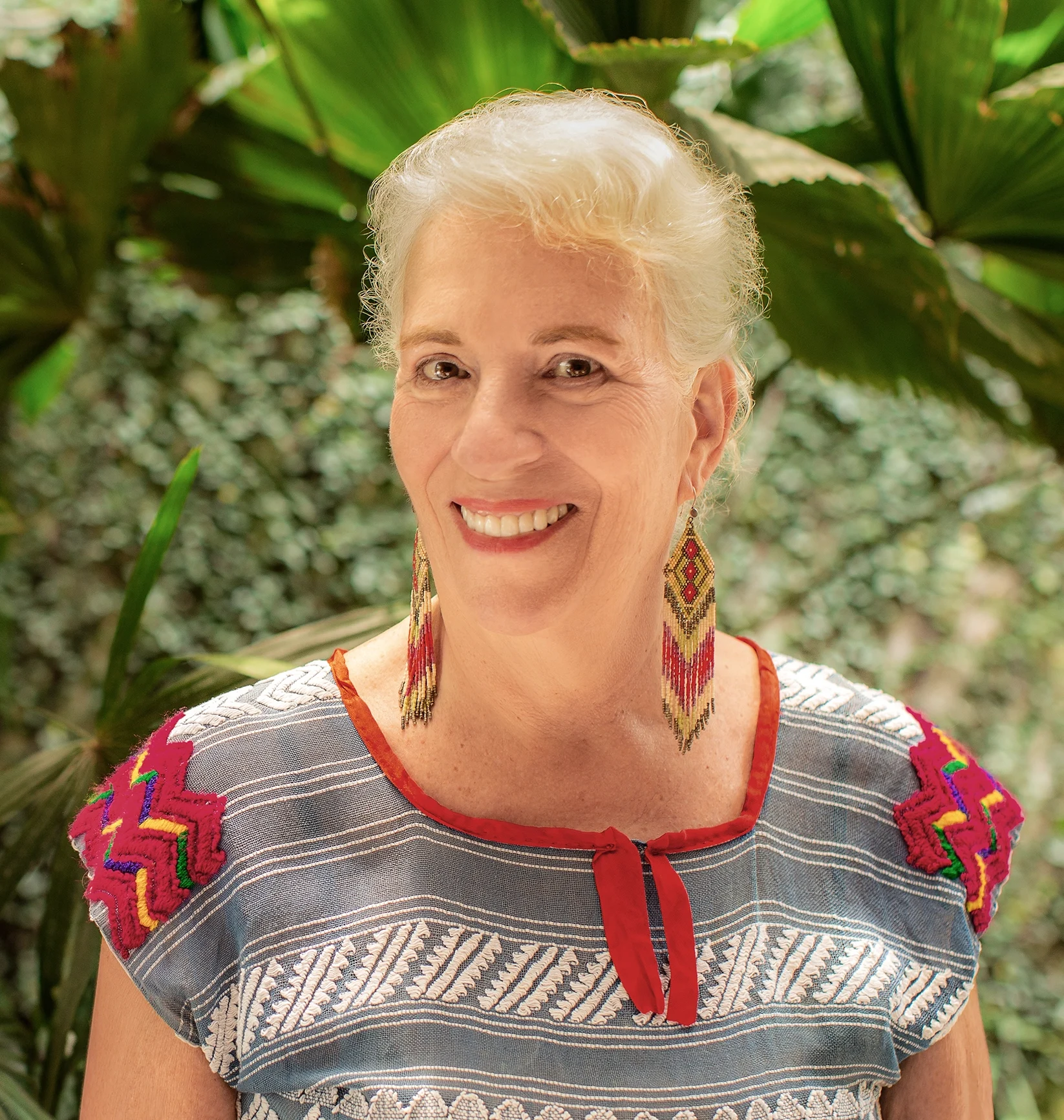 Dr. Leslie Korn, portrait outside